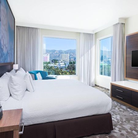 Courtyard By Marriott Kingston, Jamaica Hotel Ngoại thất bức ảnh
