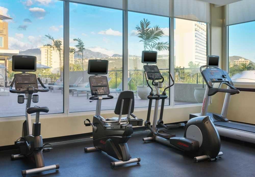 Courtyard By Marriott Kingston, Jamaica Hotel Ngoại thất bức ảnh