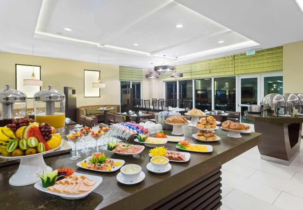 Courtyard By Marriott Kingston, Jamaica Hotel Ngoại thất bức ảnh