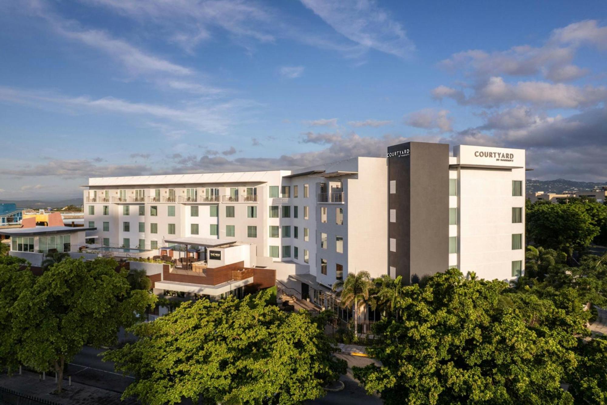 Courtyard By Marriott Kingston, Jamaica Hotel Ngoại thất bức ảnh