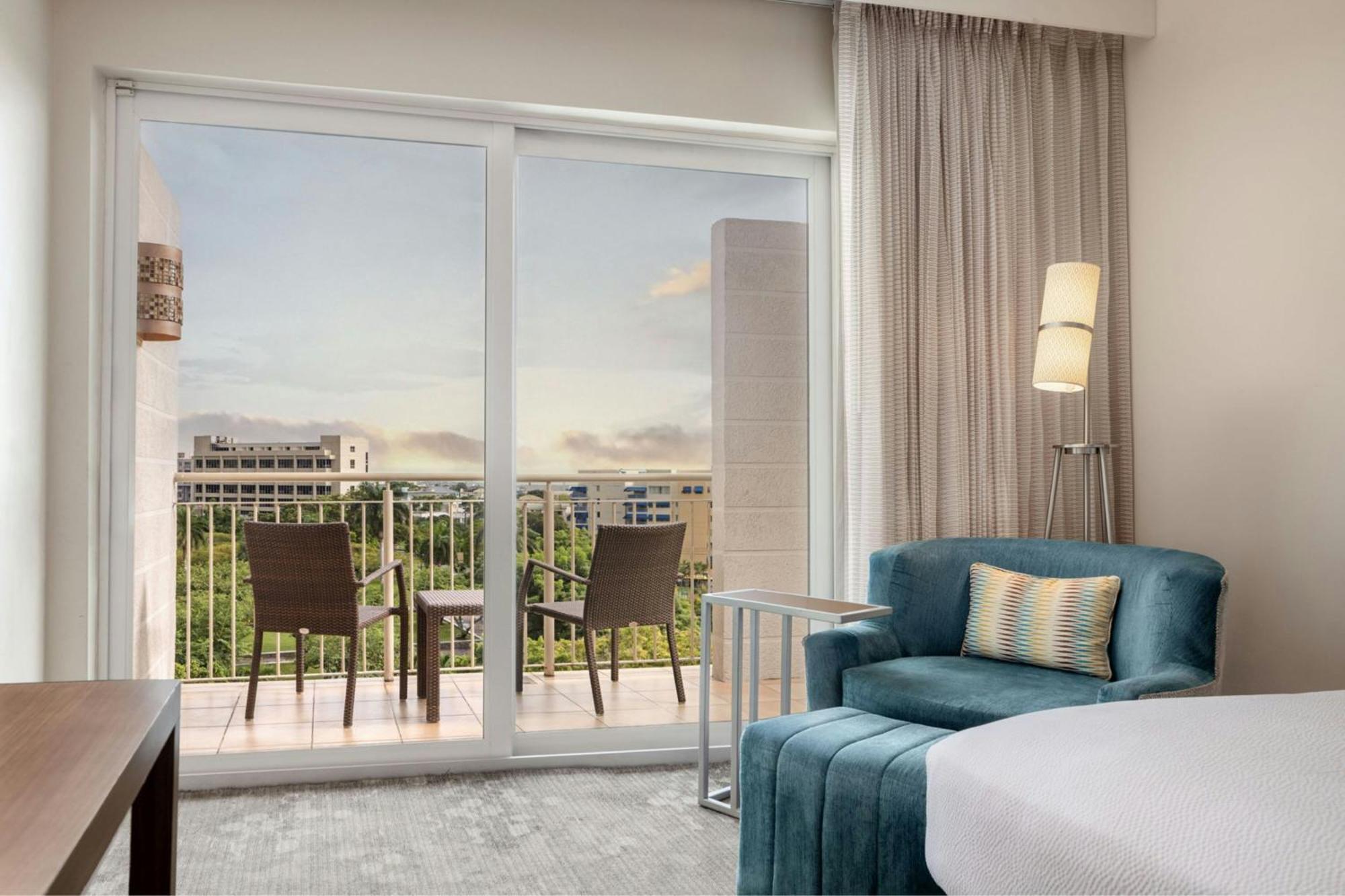 Courtyard By Marriott Kingston, Jamaica Hotel Ngoại thất bức ảnh